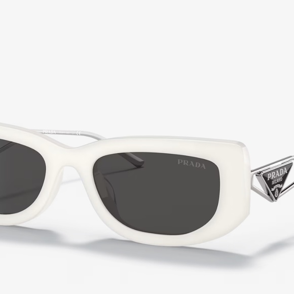 Prada PR 14YS - Picture 1 of 7